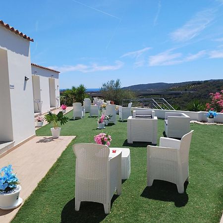 Sole&Sale Bed & Breakfast San Teodoro  Eksteriør bilde